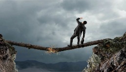 外贸大震荡！物流瘫痪、客户失联……